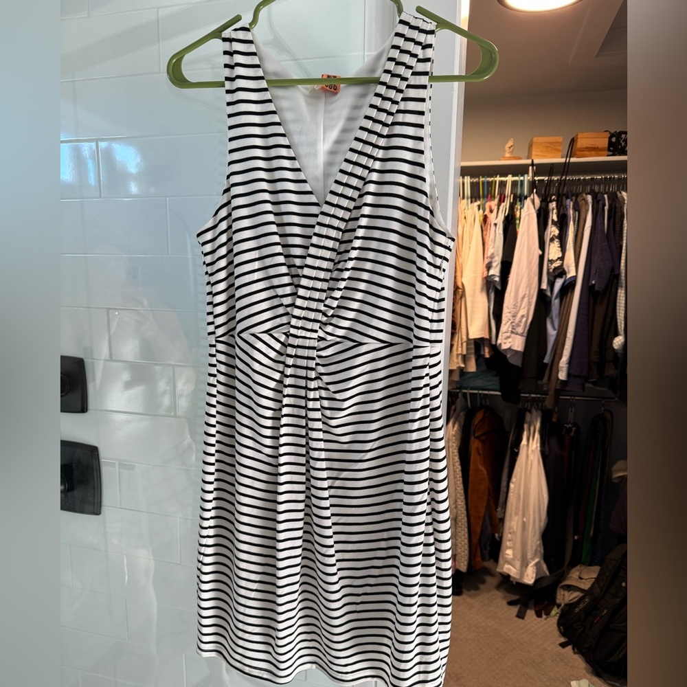 Black and White Striped Sleeveless Dress